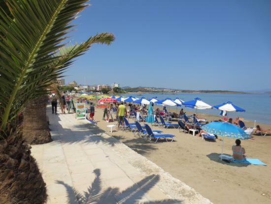 Maria'S House In Front Of The Beach Chania  Bagian luar foto